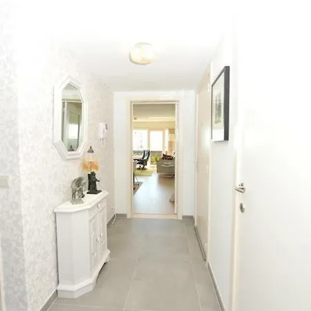 Residentie Callista ブレーデネ